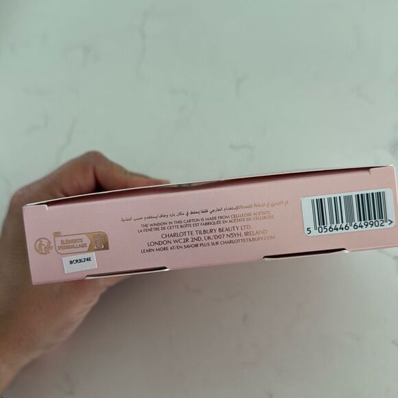 Charlotte Tilbury Pillow Talk Iconic Lip and Cheek Secrets - Picture 13 of 15
